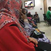 Haji, dalam tahun 1969 perbadanan tersebut dicantumkan dengan pejabat urusan hal ehwal haji yang beroperasi di pulau pinang dan dengan itu lahirlah. Lembaga Tabung Haji Kepala Batas Pulau Pinang