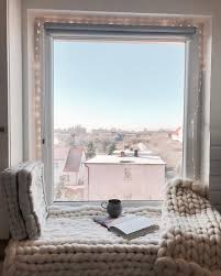 Just Relax An Diesem Lieblingsplatz Kann Man Mit Ausblick Entspannen Das Handgefertigtes Woll P Wohnzimmer Umgestalten Wohnzimmer Decke Grob Gestrickte Decke