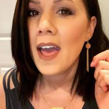 Check our the Jackie Druzy Earrings and the Regina Necklace! Link is in the  bio. #fairtrade #fairtradejewelry #slowfashion #womenempowerment  #womenempoweringwomen #fairtradeproducts #fairtradegifts ...