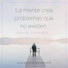 El Tiempo Es Muy Valioso Como Para Malgastarlo En Pensamientos Rumiantes Inutiles O Negativos Es Agotado Frases Ironicas Frases De Sentimientos Pensamientos