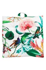 Coussins H M Home Une Collection De Qualite Optimale Coussin Chaise Galette De Chaise Coussin H M