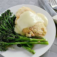 It takes what is chicken cordon bleu sauce really completes this dish. Classic Keto Chicken Cordon Bleu Mama Bear S Cookbook