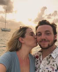 Erin Epperson (@egarrett12) • Instagram photos and videos