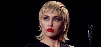 Cyrus has attained the most us billboard 200. Miley Cyrus Infos Und News Und Videos Bytefm