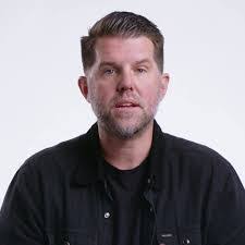 Greg Logsdon's Instagram, Twitter & Facebook