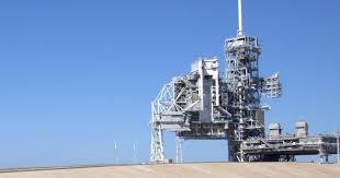 Blue origin's new shepard reusable rocket on the launch pad (image credit: Bezos Blue Origin Space Venture Loses Protest Over Nasa S Launch Pad