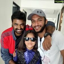 Her parents are singer sagar bhande and teacher neha sagar bhande. Lakshmi Child Artist Ditya Bhande Latest Unseen Hd Gallery Artists For Kids Artist Children