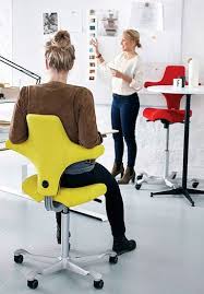Hag Capisco Chair This European Contemporary Modern Hag Capisco Chair Is Perfect For Those With Ba Ergonomic Chair Mesh Office Chair Black Black Office Chair