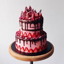 Incredible Edible Cakes You Have To See To Believe Amazing Cakes Creative Cakes Drip Cakes