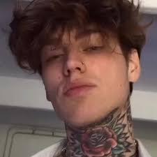 Aaron Liebregts and Mai Pham