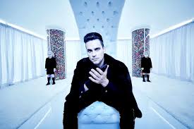 .oscars performance, lady gaga announced that she's teaming up with ryan murphy yet again for the upcoming season of american horror story. Rezension American Horror Story Staffel 5 Hotel Serie 3 Blu Rays 4 Dvds Booknerds De