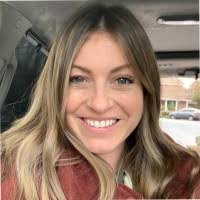 Kerry Macdougall's Instagram, Twitter & Facebook