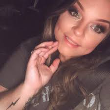 Holler Girl Hair Studio‎