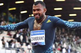 El colombiano terminó la prueba de los 400 metros con un tiempo 44.57. Anthony Zambrano Vence Al Campeon Olimpico El Surafricano Wayde Van Niekerk