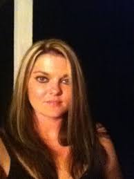 Christie Owens's Instagram, Twitter & Facebook