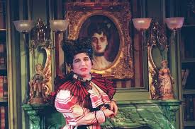 Everett Quinton, a Force in Downtown Theater, Dies at 71