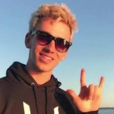 How Old Is Stephen Sayer