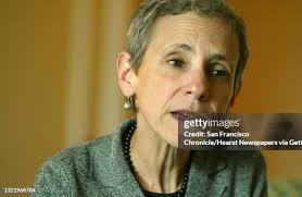 58 Gail Levine Photos & High Res Pictures