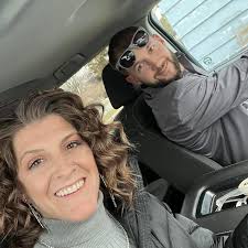 Hi, I'm looking for a landscaping company with experience using rocks or  stone in flowerbeds instead of mulch. Any recommendations appreciated.  Thanks!