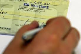 In italia l'assegno circolare non può essere trasferibile, deve cioè essere pagato solo al beneficiario, che sia una persona fisica o giuridica. Assegno Scoperto Ecco Cosa Si Rischia Dopo Averlo Emesso