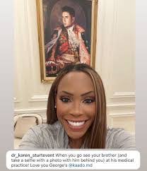 Melisa Mahoney's Instagram, Twitter & Facebook