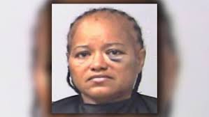 Lisa Brightman's Instagram, Twitter & Facebook