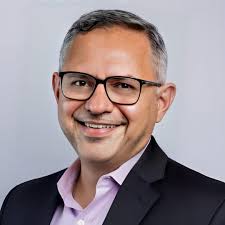 Rising Star Vicki McKellar On The Five Things You Need To Shine In The  Entertainment Industry