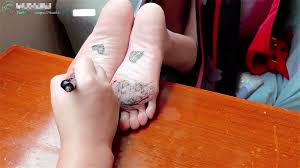 对cosplay的女性挠痒: Fansly, Asian & Bondage Porn - SpankBang