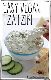 Easy Vegan Tzatziki Beverly Recettesvegetaliennes En 2020 Plats Vegetaliens Recette Grecque Recettes De Cuisine