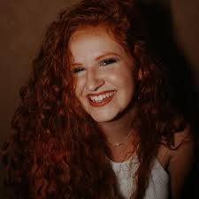 Kelsie Carter's Instagram, Twitter & Facebook