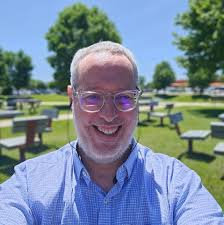 Would there be any demand for an extended Ascent, which would have a more  extended rear cargo area, like a Suburban? I mentioned this idea to a local  dealership and they thought