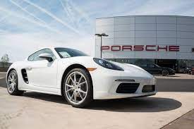 بورش تفتتح معرض النقل الكهربائي porsche car porsche models
