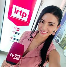 Con mi reina hermosa mi mamita querida Sonia Yrigoyen Quintanilla te amo  mami gracias por acompañarme siempre ❤️