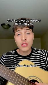Sumik 'The Music or the Misery' (Original Track: Fall Out Boy) Hola mi  gente aquí mas rockeros 2000 les comparto una canción que me gusta cantar  mucho. Del Álbum 💿 From Under