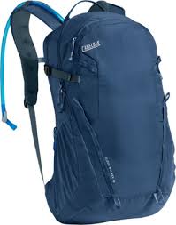 How much water should you be drinking. Camelbak Cloud Walker 18 Hydration Pack 2 5 Liters Rei Co Op