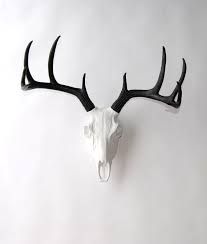 Black And White Deer Skull Fauxidermy Faux Animal Taxidermy White Resin Stag Skull White Faux Taxidermy This Piece Of Wall Art Is Sure To White Faux Taxidermy Black Antlers Deer Skulls