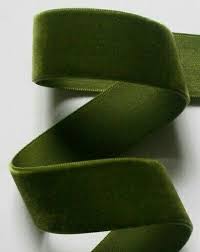 Pin By Claudia Bonoris On Living The Green Life Green Velvet Green Ribbon Green Colors