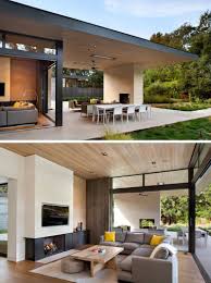 This California Home Preserved The Existing Trees To Maintain A Natural Landscape Modern Ev Tasarimi Ev Plani Ev Planlari