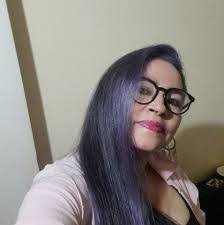 Liz Marin's Instagram, Twitter & Facebook