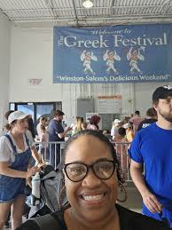 Issis Kelly Pumarol, MD