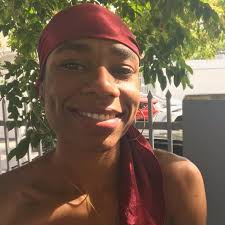 🌟 📚 It's time for another Teacher Spotlight! Here's fifth grade ELA  teacher Janet Velez from Wyndham Lakes Elementary