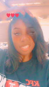 Naomi Magee's Instagram, Twitter & Facebook