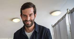 Gyurcsány elvesztette a kontrollt saját pártja felett. Index Belfold Fekete Gyor Gyurcsany Megigerte Hogy Nem Palyazik Majd Kormanyzati Szerepre