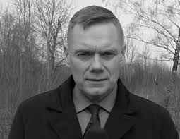 Piotr jacoń w programie tv. Zmarl Dziennikarz Tvn24 Rafal Poniatowski