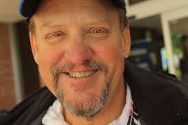 Kenyon Hill's Instagram, Twitter & Facebook