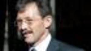 Minder denies theft claim