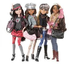 Moxie teenz girlz doll, sophina from 2010 with clothes, outfit, nice. Moxie Teenz Toys Tv Tropes