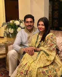 Penuh Bunga Bunga Cantik 3 Momen Ultah Aishwarya Rai Ke 47