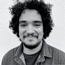 Steve Arrowsmith's Instagram, Twitter & Facebook