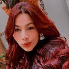 Candy Michell's Instagram, Twitter & Facebook